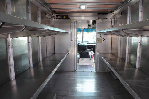 2020 Freightliner MT45 Chassis