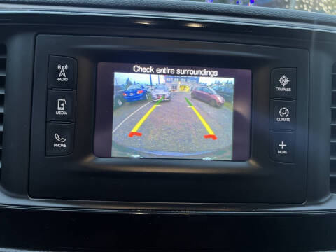 2017 Chrysler Pacifica Touring