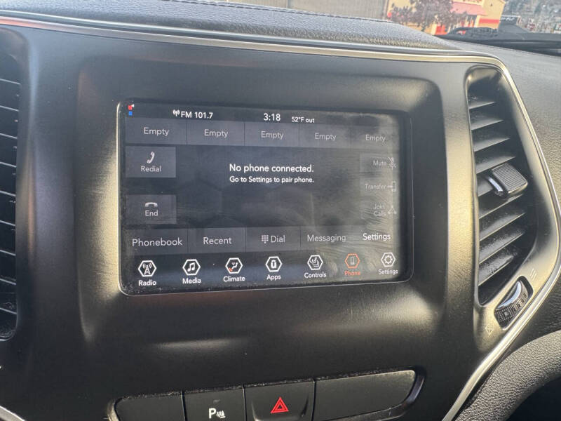 2019 Jeep Cherokee Latitude