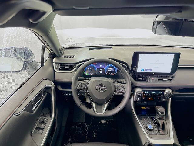 2025 Toyota RAV4 Plug-in Hybrid XSE