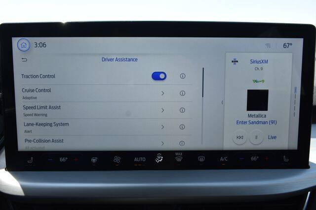 2023 Ford Escape Platinum