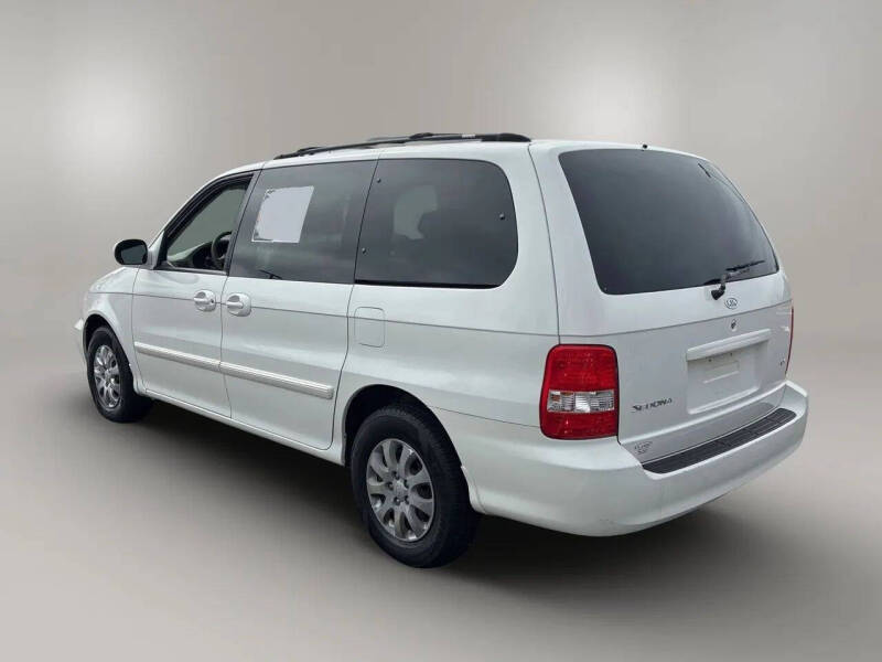 2005 Kia Sedona