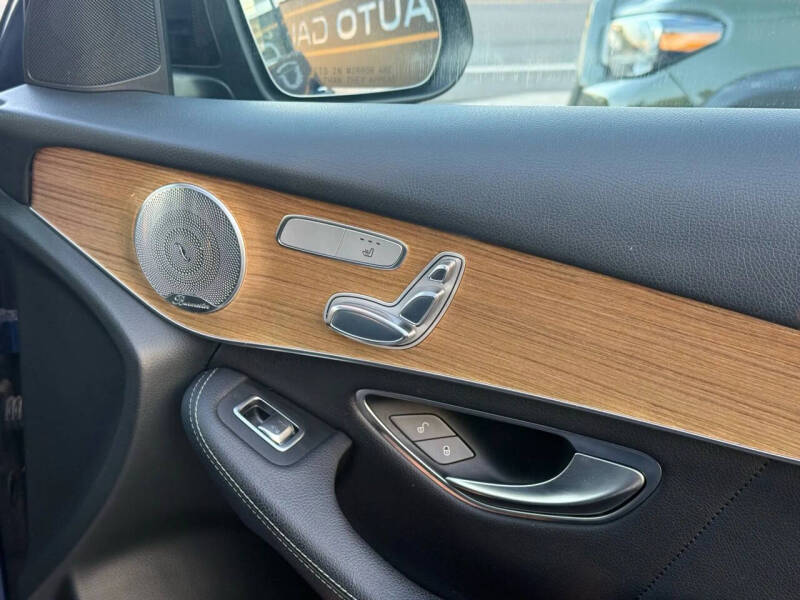 2018 Mercedes-Benz GLC GLC 300