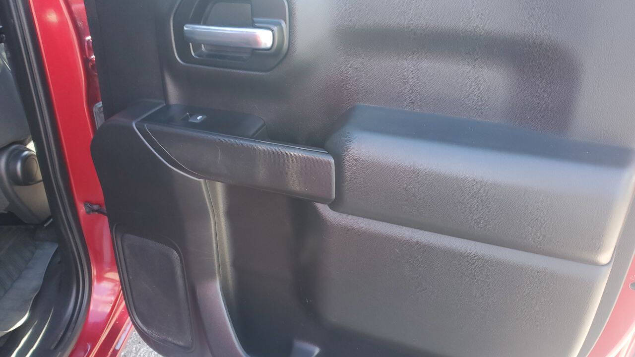 Used Car 2020 Chevrolet Silverado 1500  Custom 4x4 4dr Crew Cab 5.8 Ft. Sb For Sale Under $30,000 In San Antonio, Texas