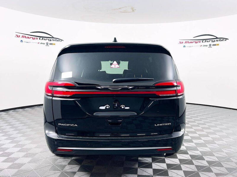 2027 Chrysler Pacifica Limited