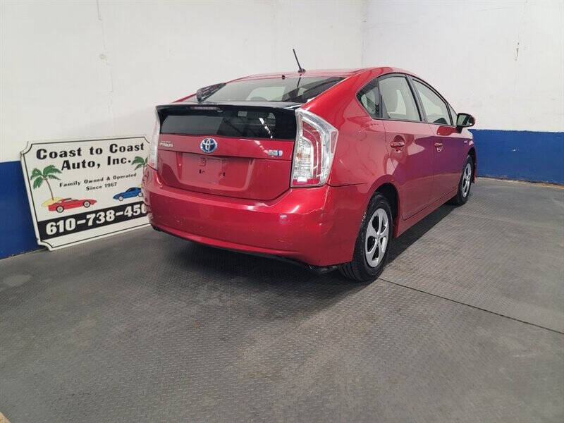 2013 Toyota Prius Two