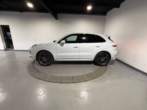 2022 Porsche Cayenne
