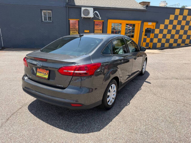 2016 Ford Focus S