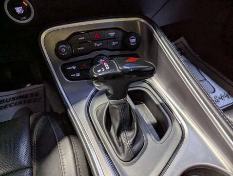 2022 Dodge Challenger SXT