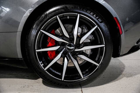 2017 Aston Martin DB11