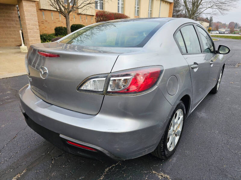 2010 Mazda MAZDA3 i Touring photo 9