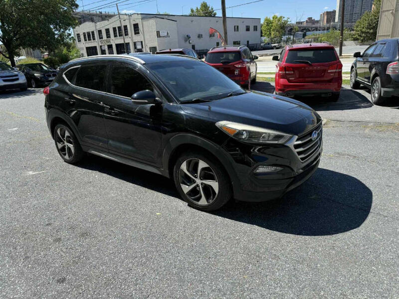 2017 Hyundai Tucson SE Plus