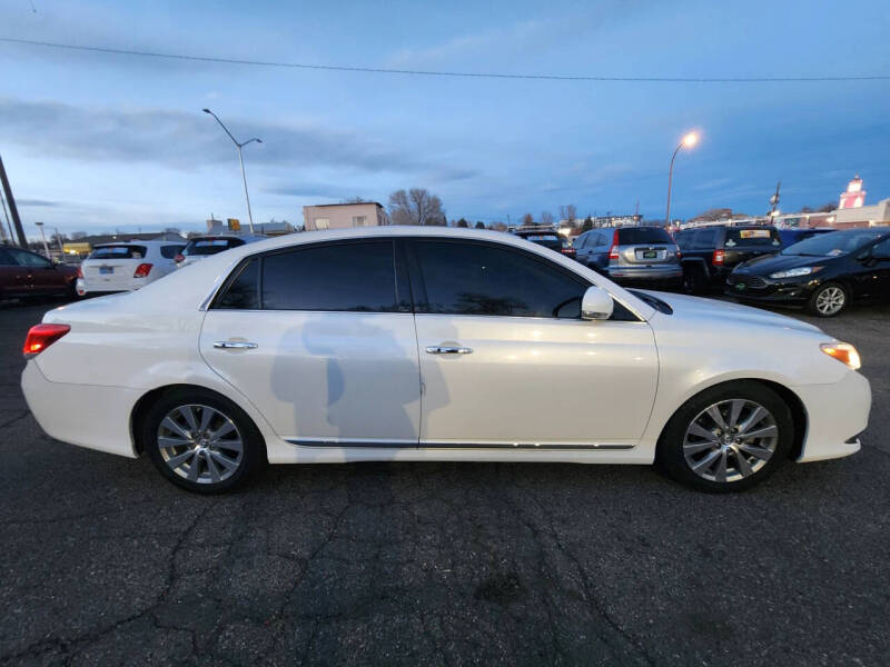 2011 Toyota Avalon