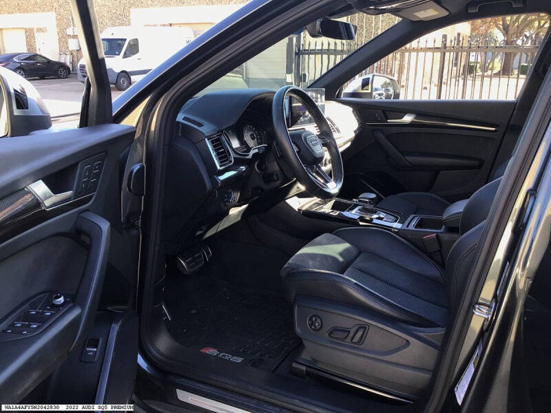 2022 Audi SQ5 3.0T quattro Premium