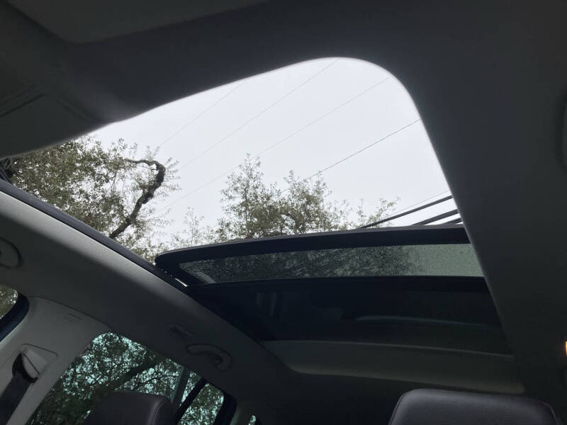 2017 Volkswagen Tiguan 2.0T Wolfsburg Edition