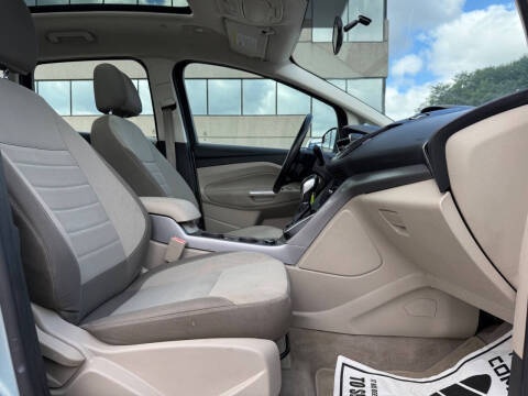 2013 Ford C-MAX Hybrid SE