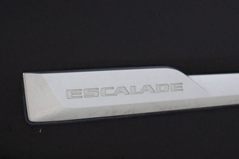 2020 Cadillac Escalade Premium Luxury