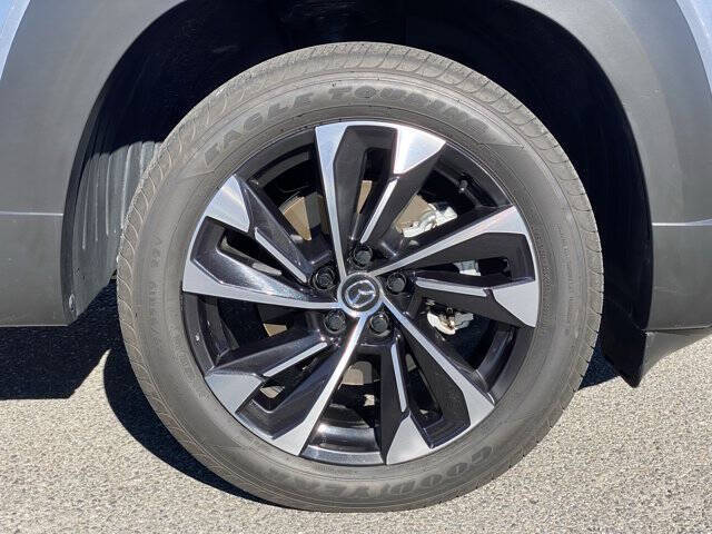 2025 Mazda CX-50 Hybrid Premium Plus