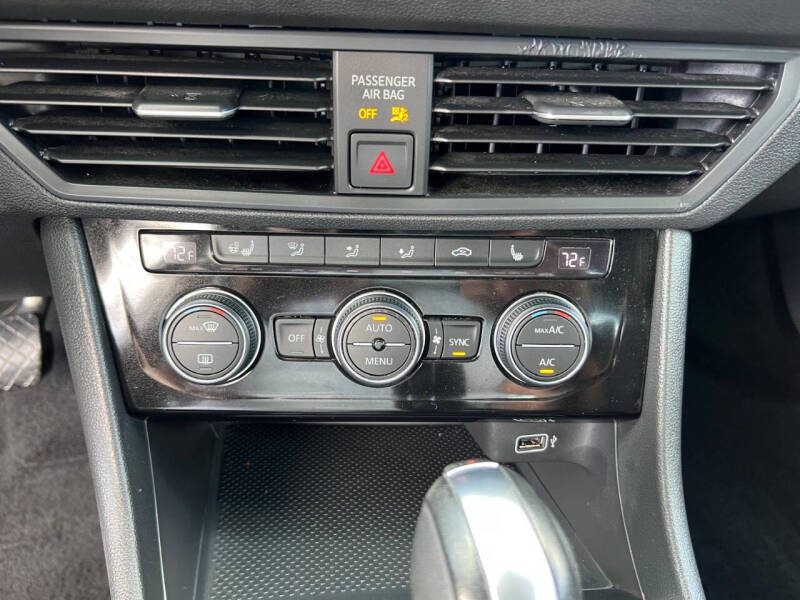 2019 Volkswagen Jetta SE