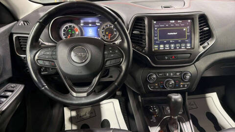 2020 Jeep Cherokee Trailhawk