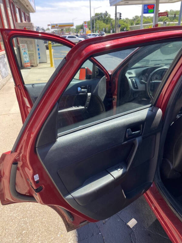 2009 Ford Focus SES