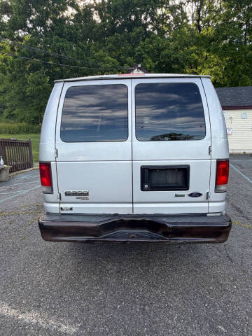 2014 Ford E-Series E-350 SD