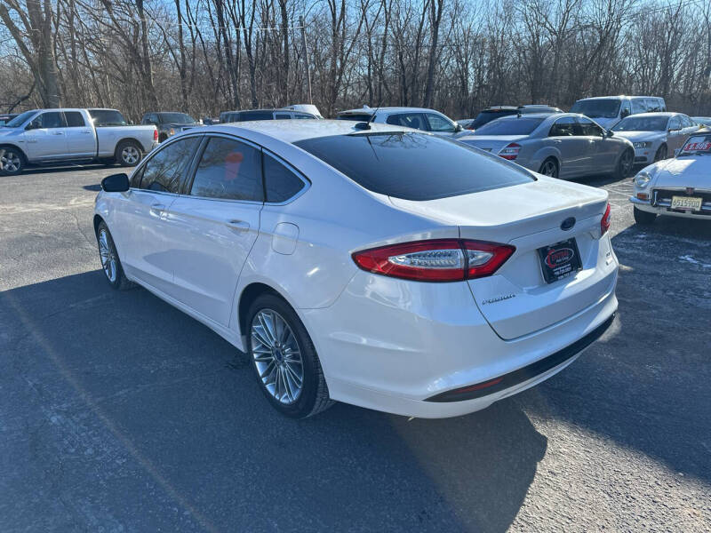 2014 Ford Fusion SE photo 7