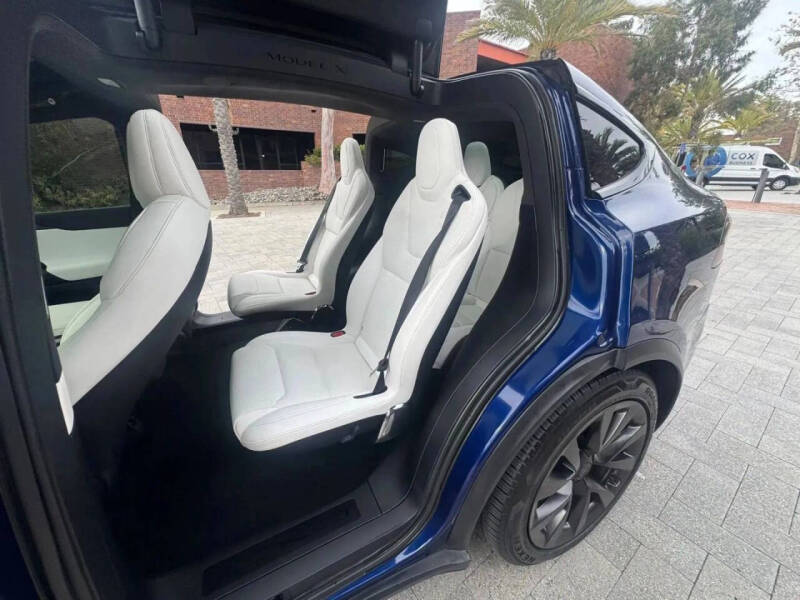 2022 Tesla Model X