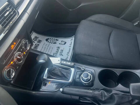 2016 Mazda MAZDA3 i Sport