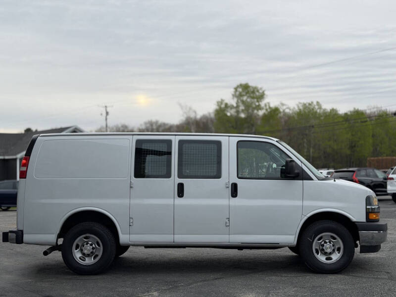 2020 Chevrolet Express 2500