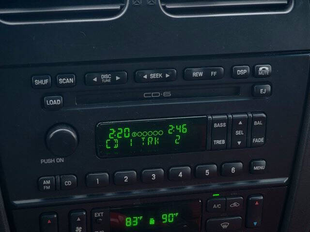 2002 Ford Thunderbird Deluxe