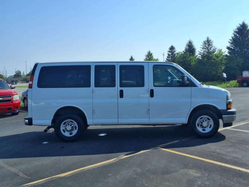 2019 Chevrolet Express LT 2500