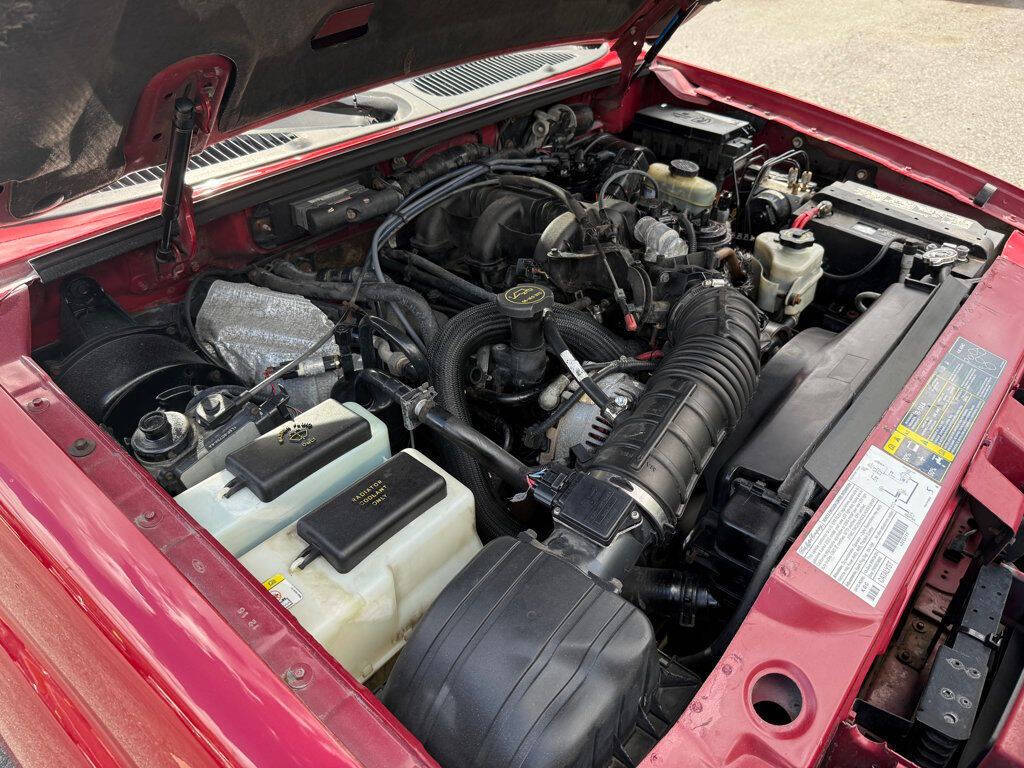 2003 Ford Explorer Sport Trac 52