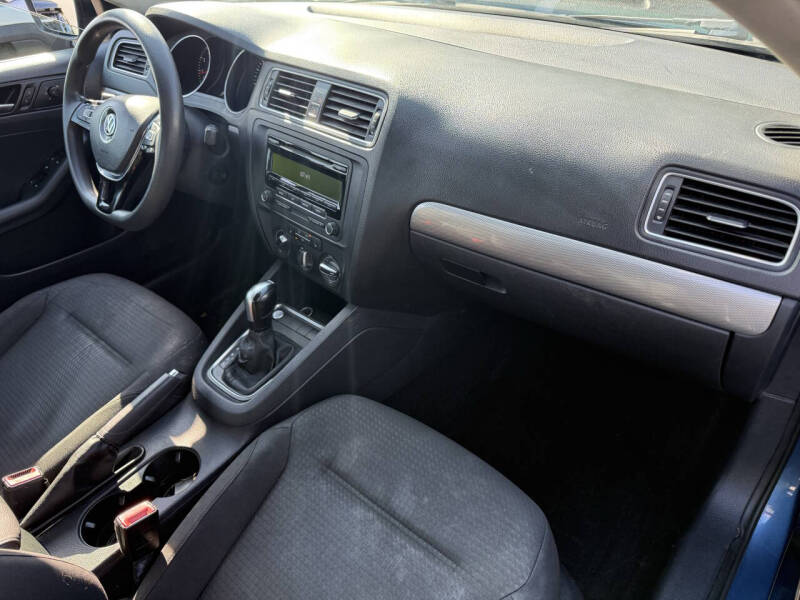 2015 Volkswagen Jetta SE