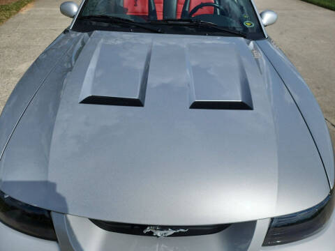 2003 Ford Mustang SVT Cobra 10th Anniversary