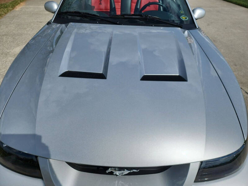 2003 Ford Mustang SVT Cobra 10th Anniversary