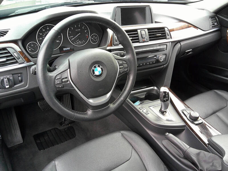 2015 BMW 3 Series 328i xDrive