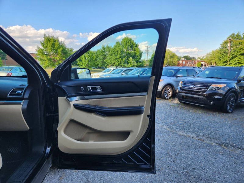 2016 Ford Explorer