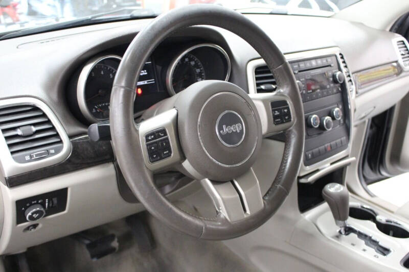 2012 Jeep Grand Cherokee Laredo