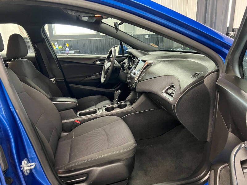 2019 Chevrolet Cruze LT