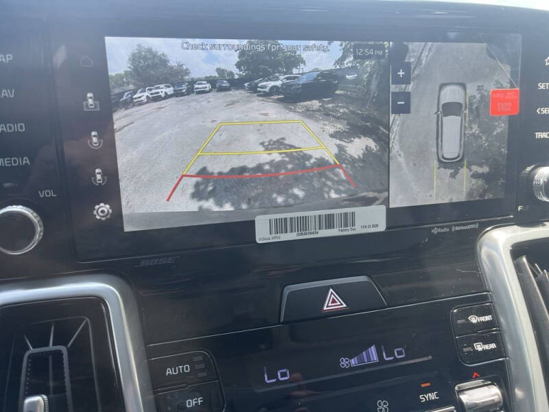 2023 Kia Sorento Plug-In Hybrid SX Prestige