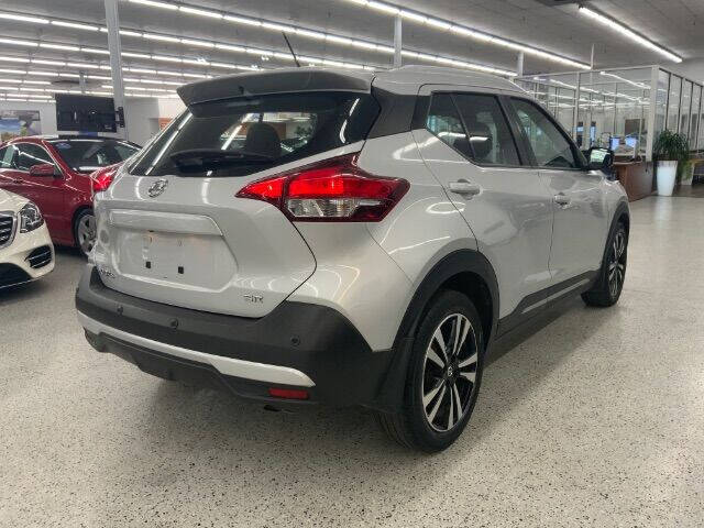 2020 Nissan Kicks SR