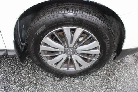 2020 Nissan Pathfinder SL