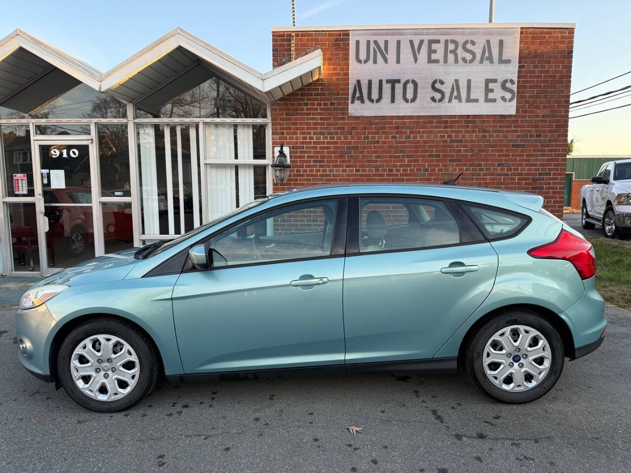 2012 Ford Focus for sale at Universal Auto Sales LLC in Burlington, NC