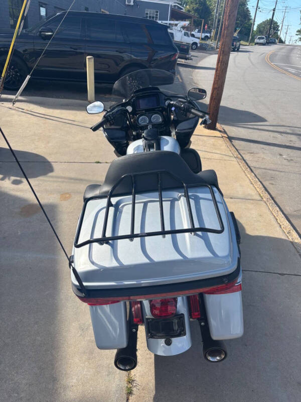 2023 Harley-Davidson Road Glide Limited FLTRK
