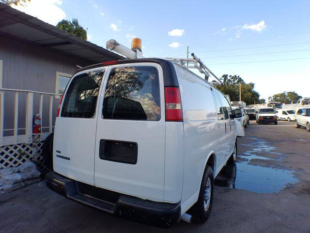 2011 Chevrolet Express 2500