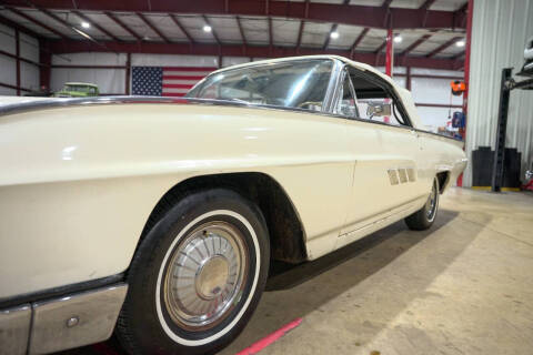 1963 Ford Thunderbird