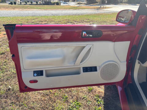 2008 Volkswagen New Beetle Convertible SE