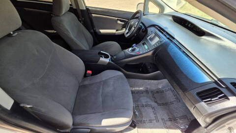 2013 Toyota Prius Two