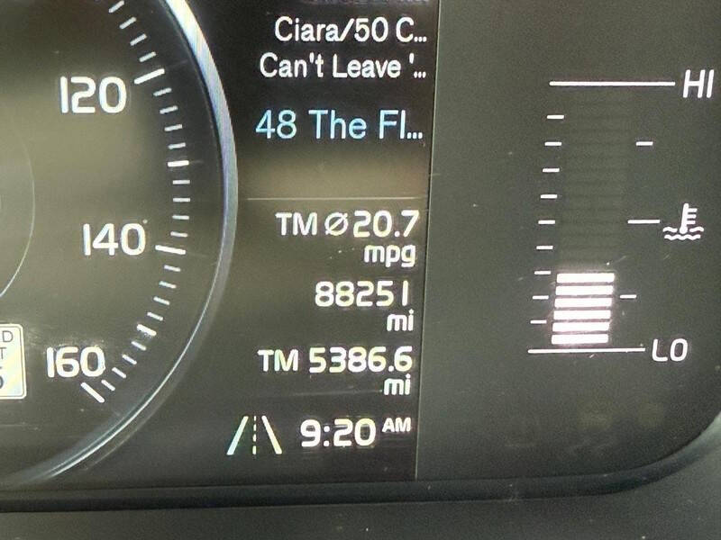 2019 Volvo XC60 T6 Momentum